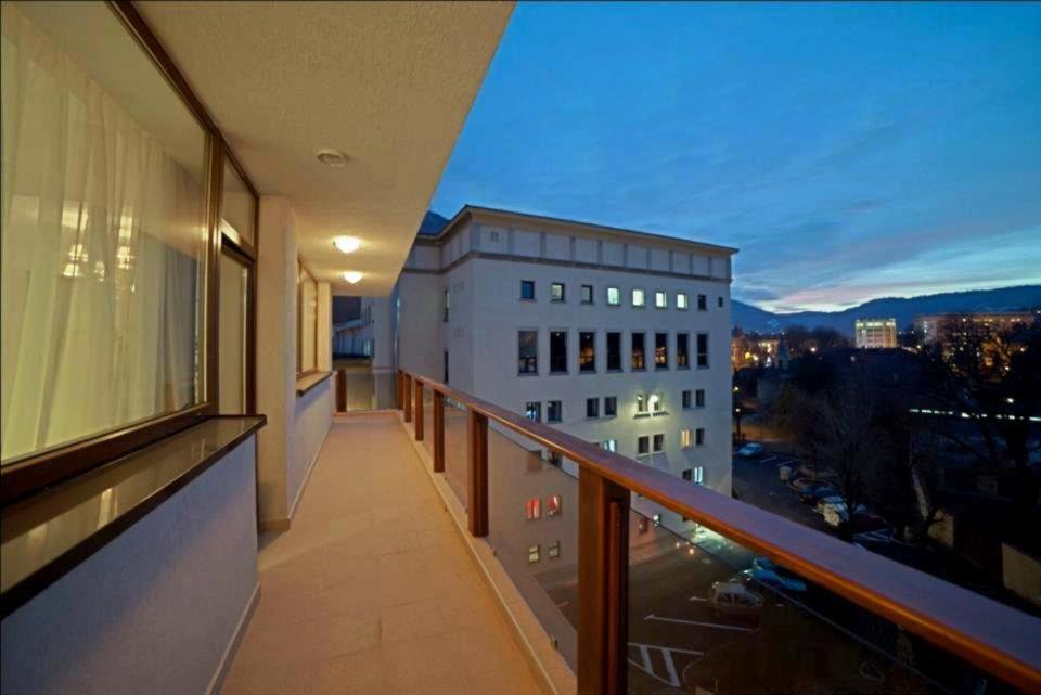 Apart Hotel Vlad Tepes Brašov Exteriér fotografie