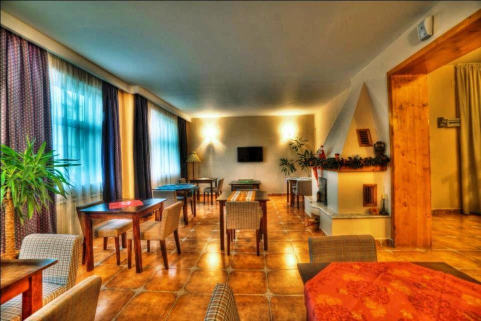 Apart Hotel Vlad Tepes Brašov Exteriér fotografie