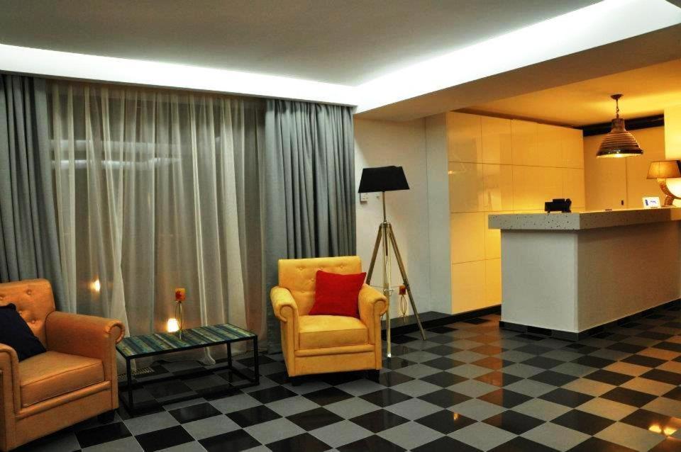 Apart Hotel Vlad Tepes Brašov Exteriér fotografie