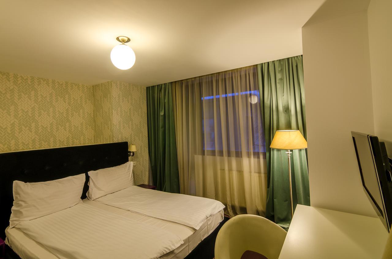 Apart Hotel Vlad Tepes Brašov Exteriér fotografie