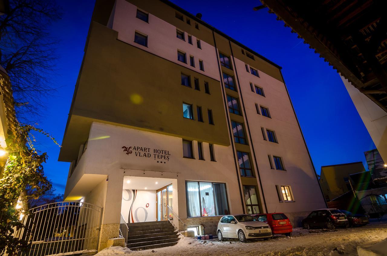 Apart Hotel Vlad Tepes Brašov Exteriér fotografie