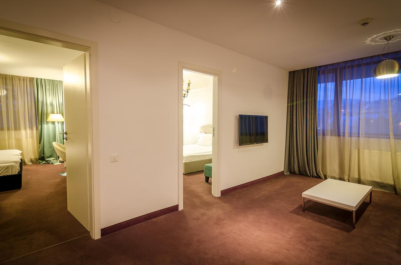 Apart Hotel Vlad Tepes Brašov Exteriér fotografie