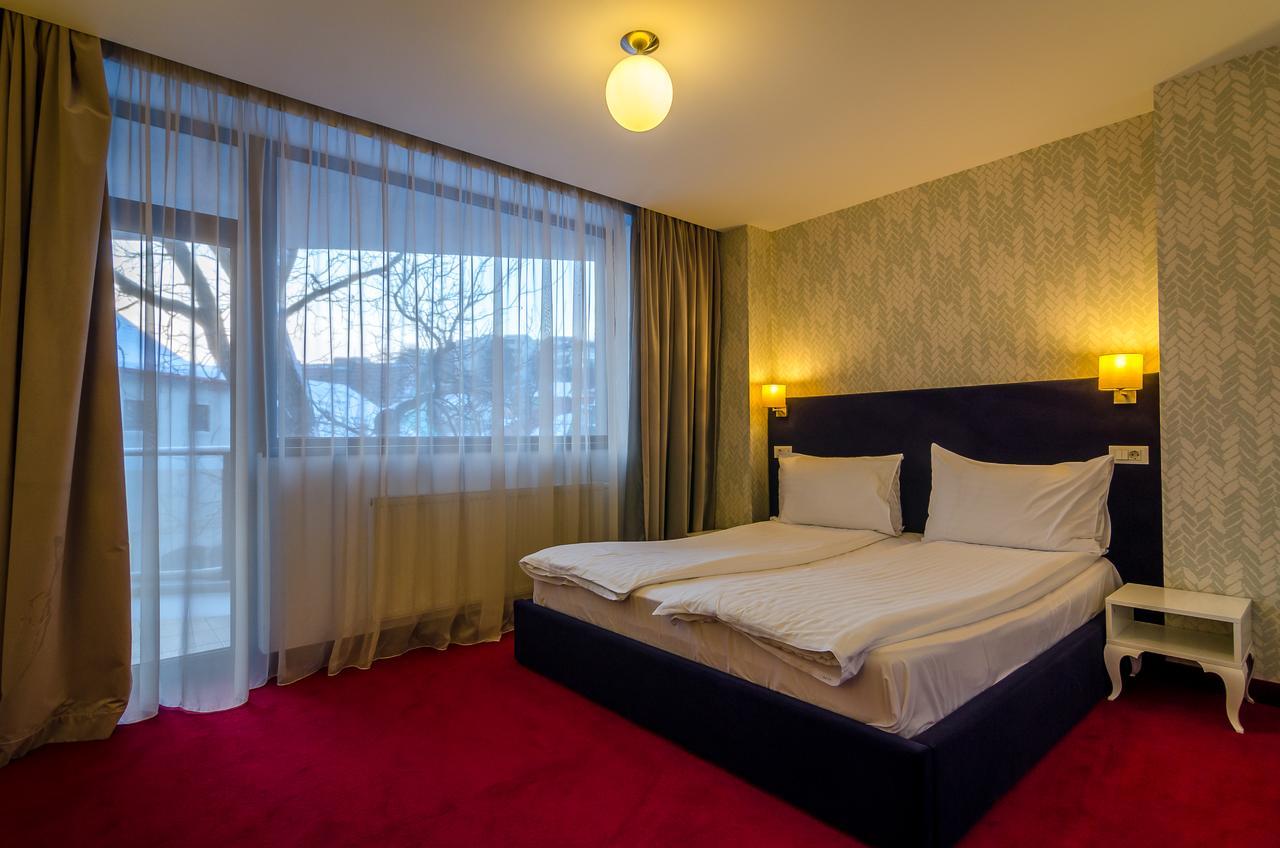 Apart Hotel Vlad Tepes Brašov Exteriér fotografie